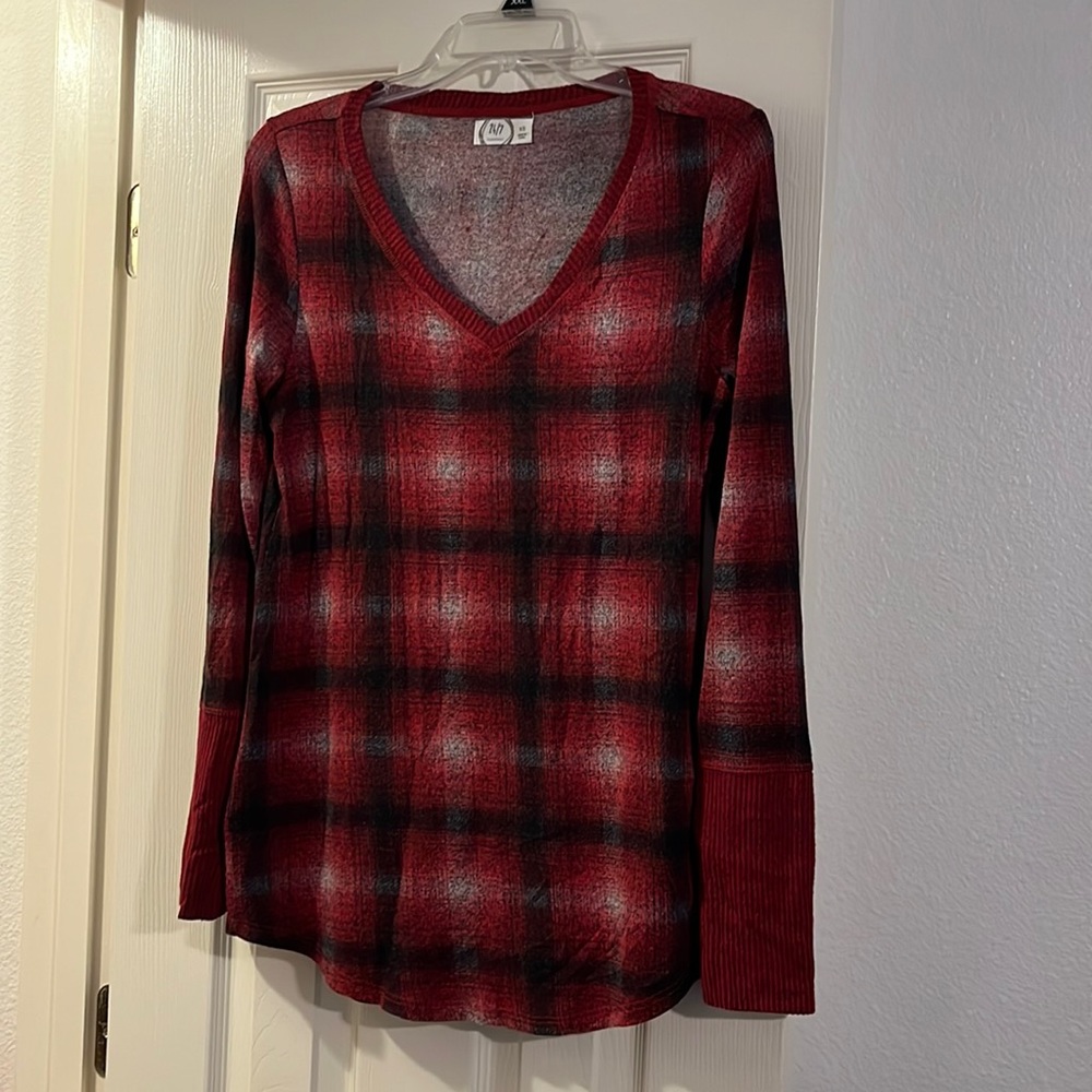 Maurice’s sweater XS